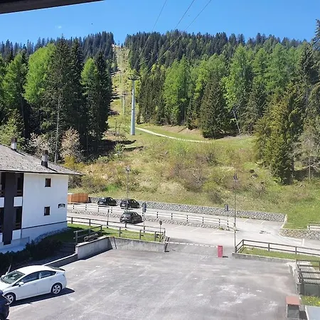 Accesso Diretto Alle Piste Da Sci Folgarida Exterior photo