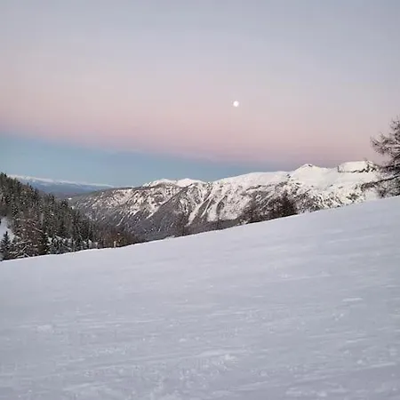 Accesso Diretto Alle Piste Da Sci Folgarida Exterior photo
